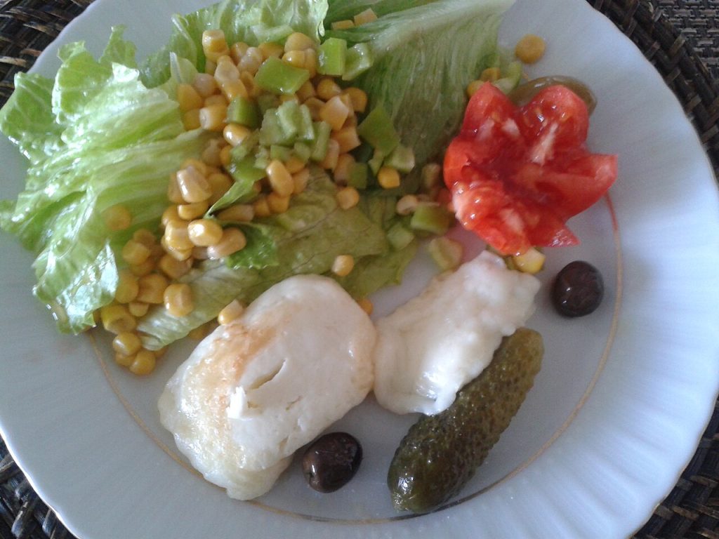 Mersin diyetisyen danışmanlık: hellimli salata